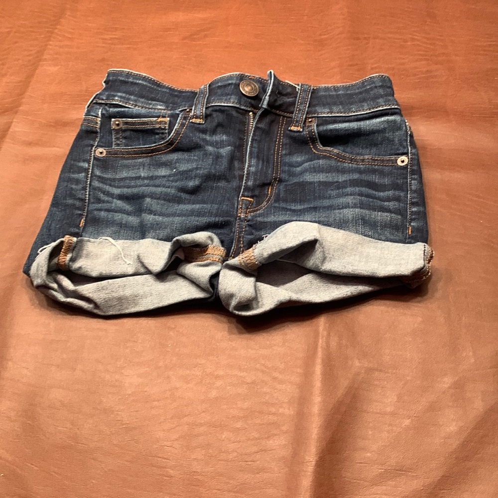 American Eagle next level stretch 00 women’s shorts. Great condition
